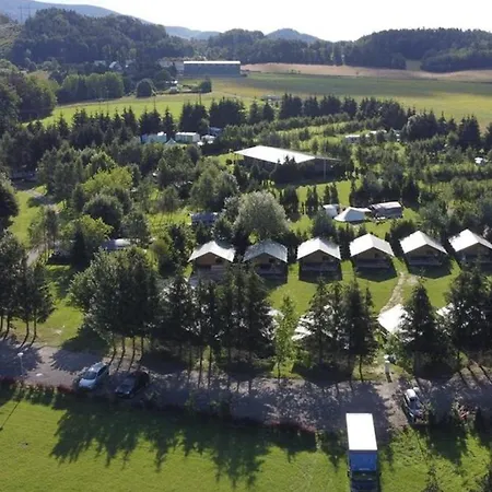 2000 - Kampeerhut Alpstuga *